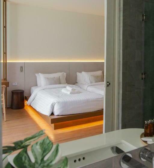 Deluxe room with river view, Riva Vista Riverfront Resort Chiangrai
