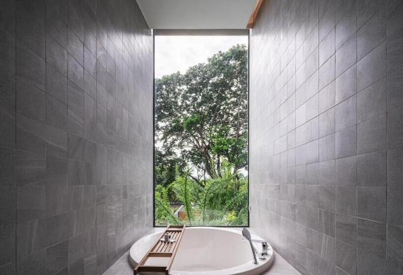 Номер Стандарт Вид на Бассейн, Riva Vista Riverfront Resort Chiangrai