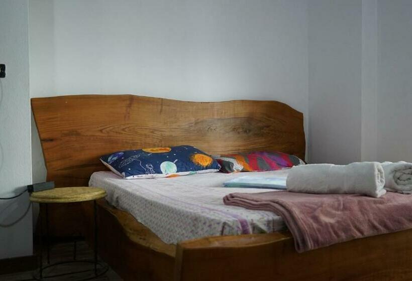 豪华房间, Divina Hostel