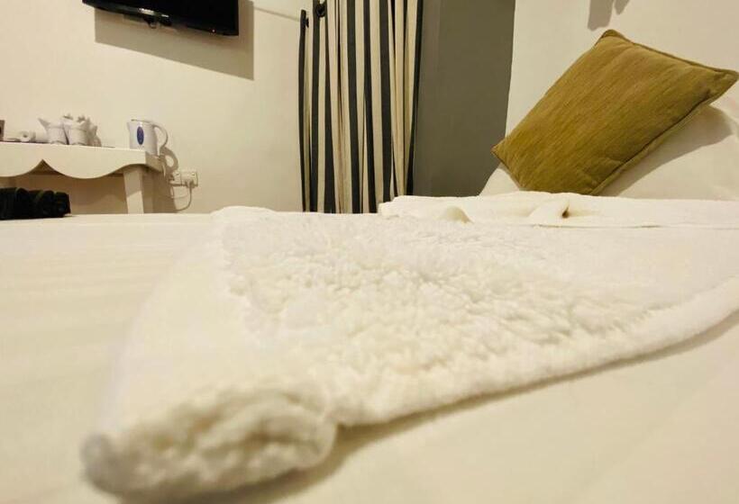 Трежместный Номер Economy, Tartaruga Beach Unawatuna