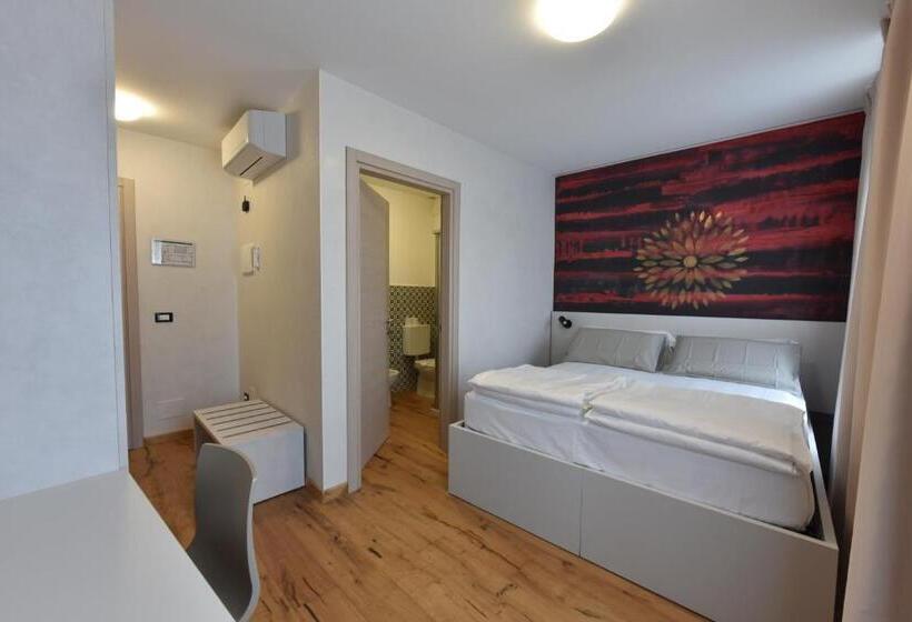 Номер Стандарт, La Blave Rooms