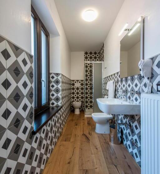 スタンダードトリプルルーム, La Blave Rooms