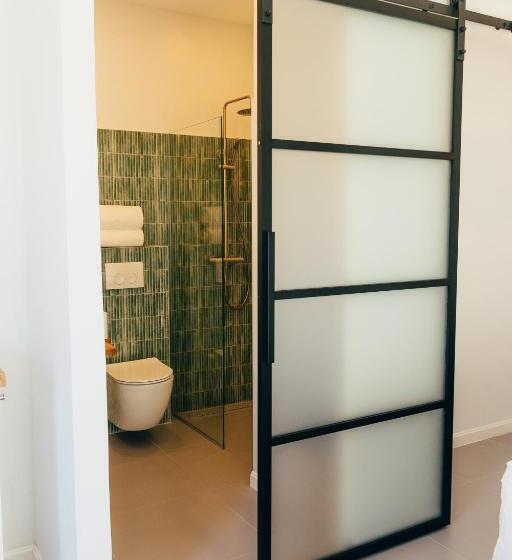 استودیوی سوپریور, Pietermaai Oasis