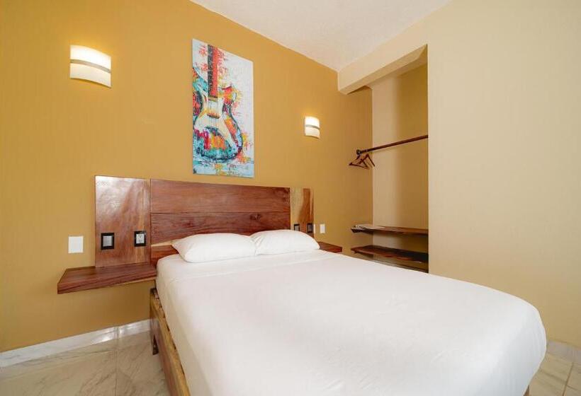 スタンダードルーム, Guitarra Inn