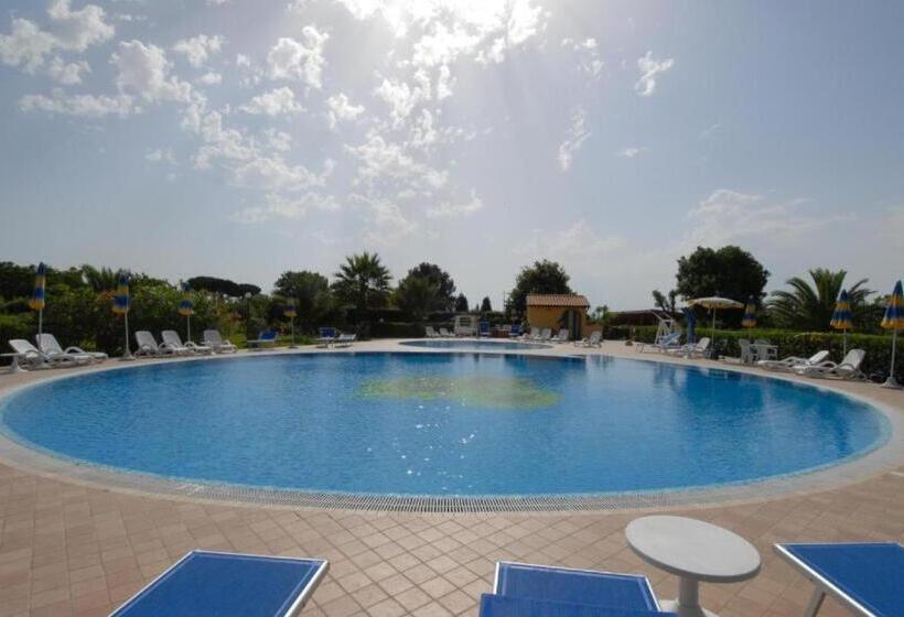 דירת חדר סופריור, Il Girasole   Ginestra