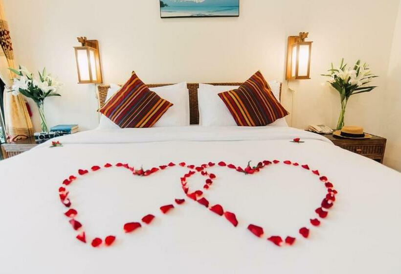 스탠다드 발코니 룸, Kata Silver Sand