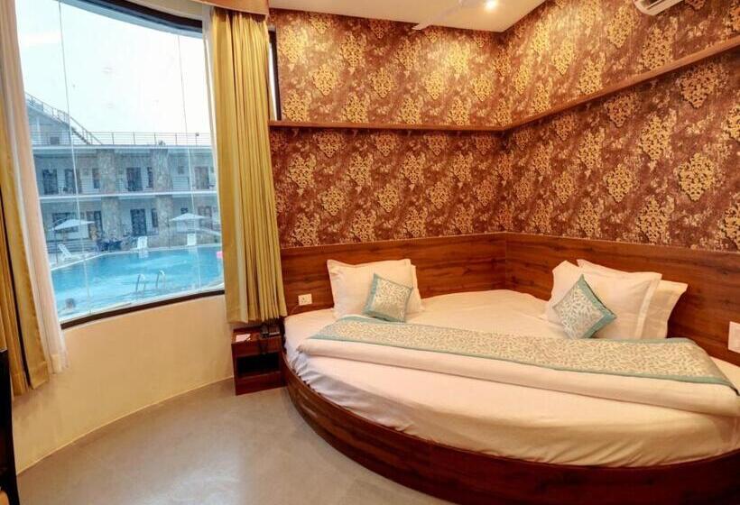 ガーデンビュースイート, Keshav Resort