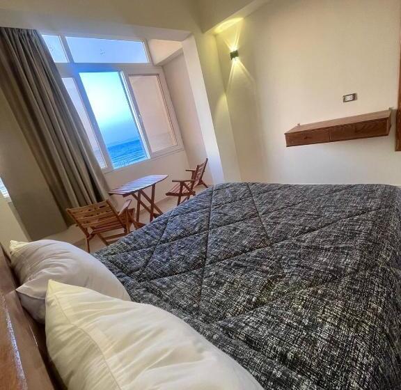 اتاق لوکس با چشمانداز دریا, Tree House Dahab