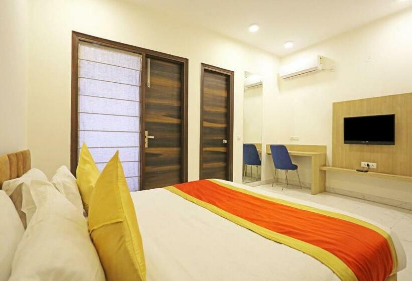 חדר סופריור עם מיטת קינג, Ab Inn Huda City Center