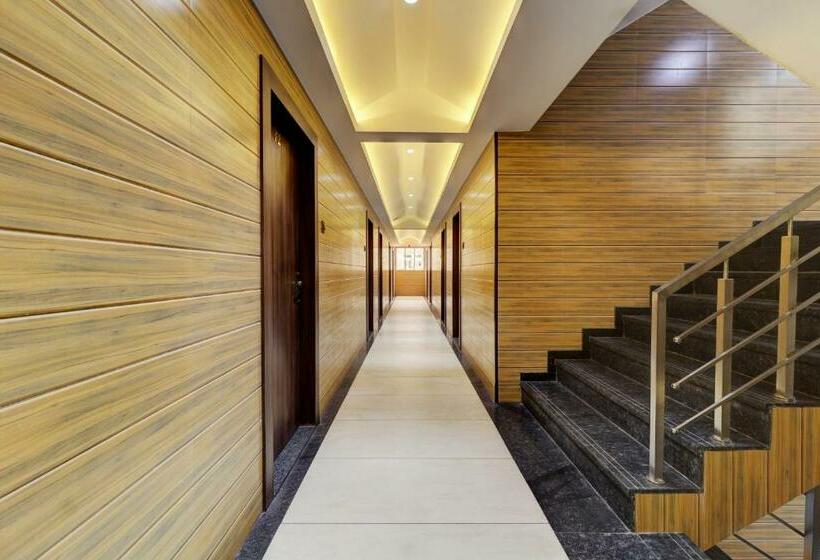 デラックスルーム, Fabhotel Grand Inn I   Ttc Industrial Area, Dighe