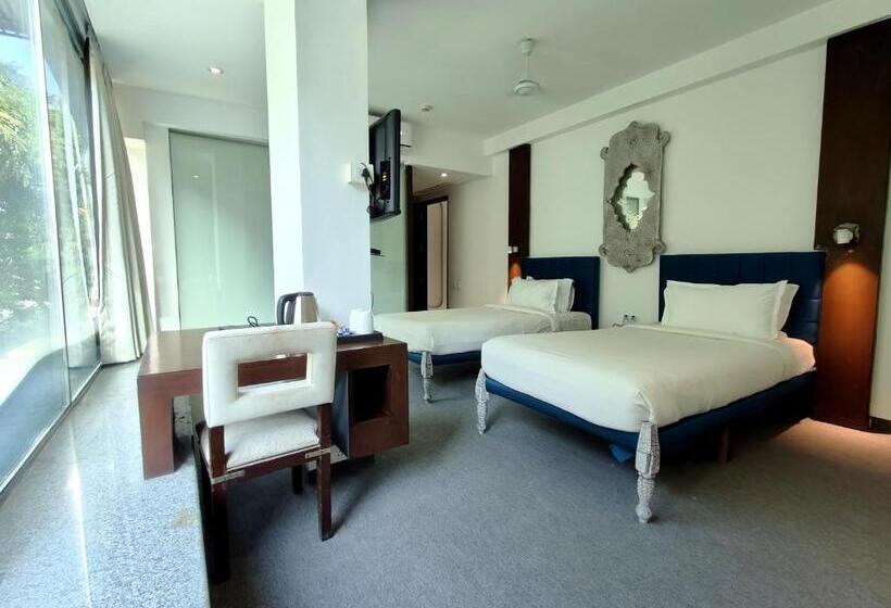 Standard-huone, The Sky Imperial Hotel Yahvi