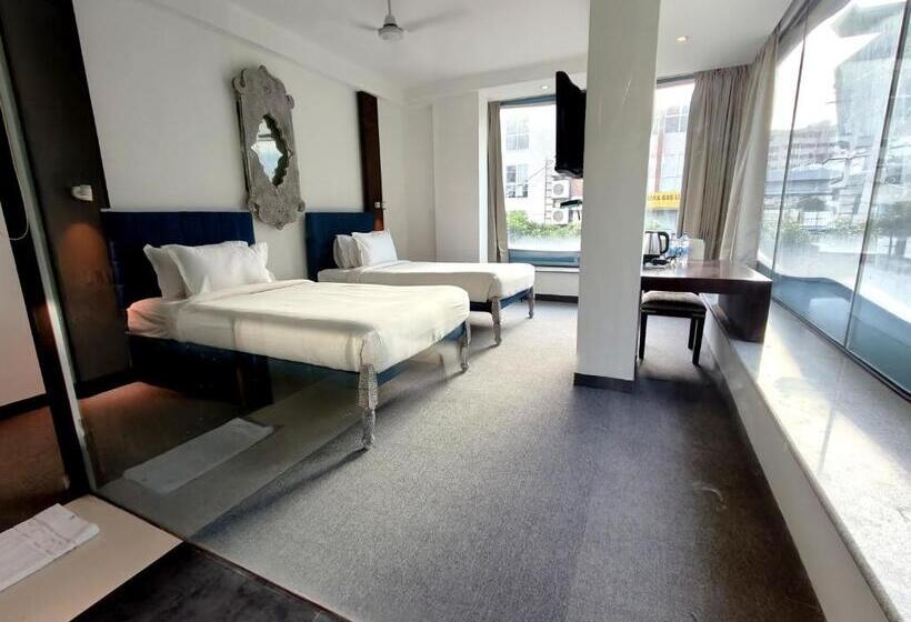 Standard-huone, The Sky Imperial Hotel Yahvi