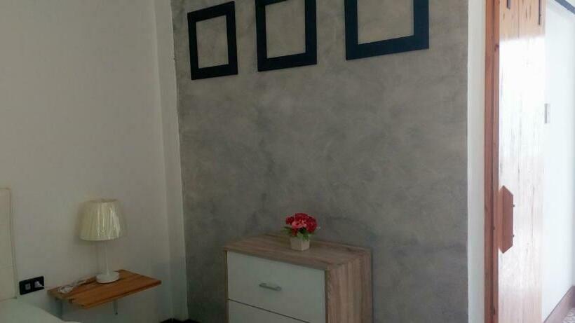 شقة غرفة واحدة, Ainny Residence