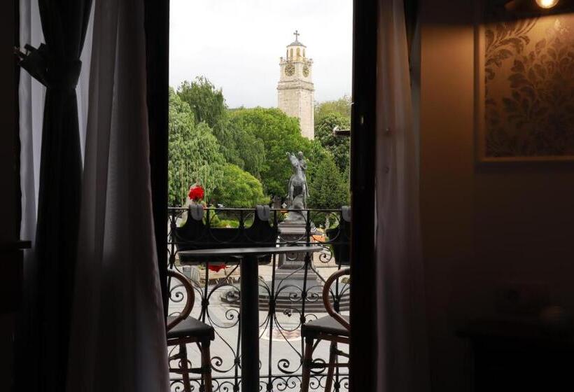 سوییت, City House Central