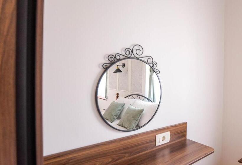 اتاق استاندارد, City House Central