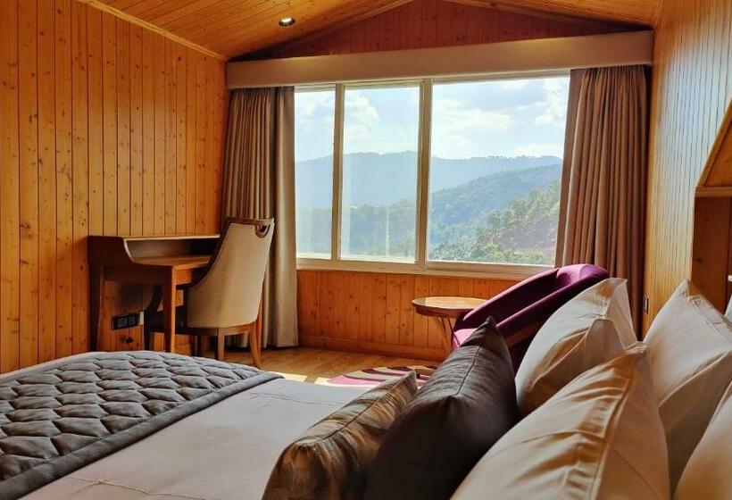 غرفة قياسية مطلة على الجبل, Kaithal Resort   Kasauli