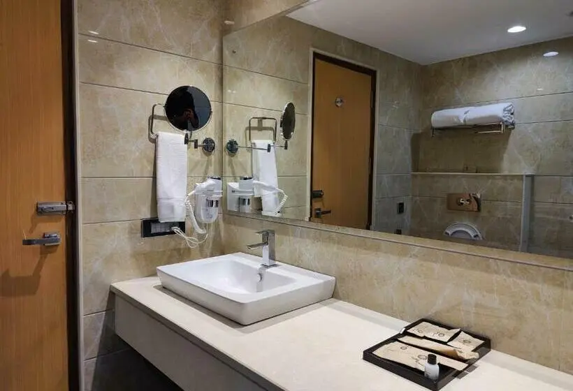 Standard-huone Vuoristonäkymä, Kaithal Resort   Kasauli