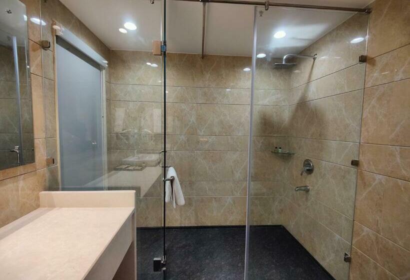 غرفة قياسية مطلّة علي الحديقة, Kaithal Resort   Kasauli