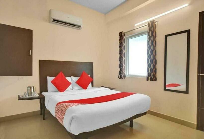 三人经典房间, Oyo Flagship 81223 Kanish Residency