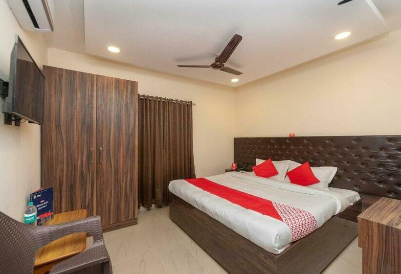 三人经典房间, Oyo Flagship 81223 Kanish Residency