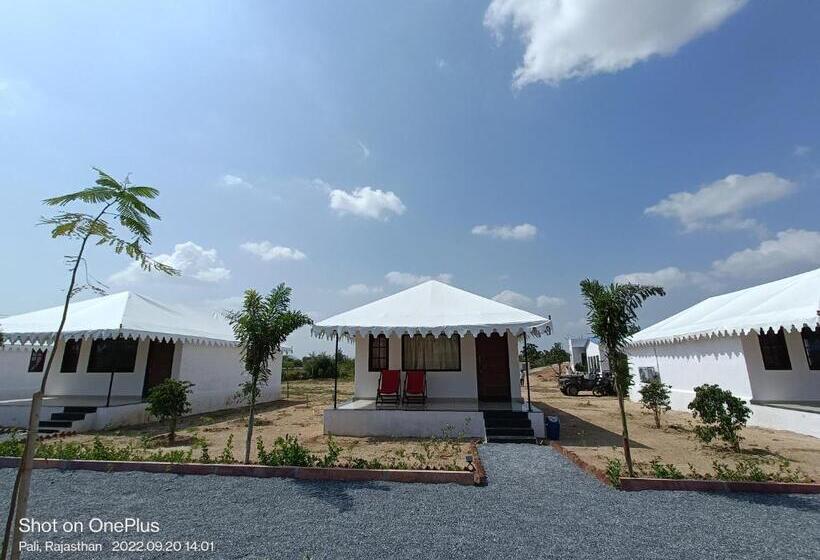 كوخ قياسي, Jawai Empire Resort By Premier Hotels