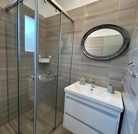 Triple Room Sea View, Endless Blue Himara