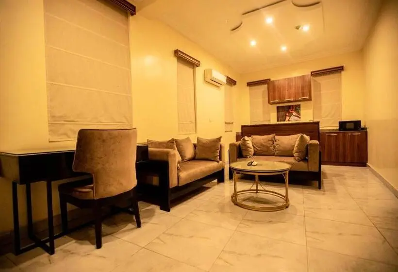 سوئیت 2 خوابه, Apartment79