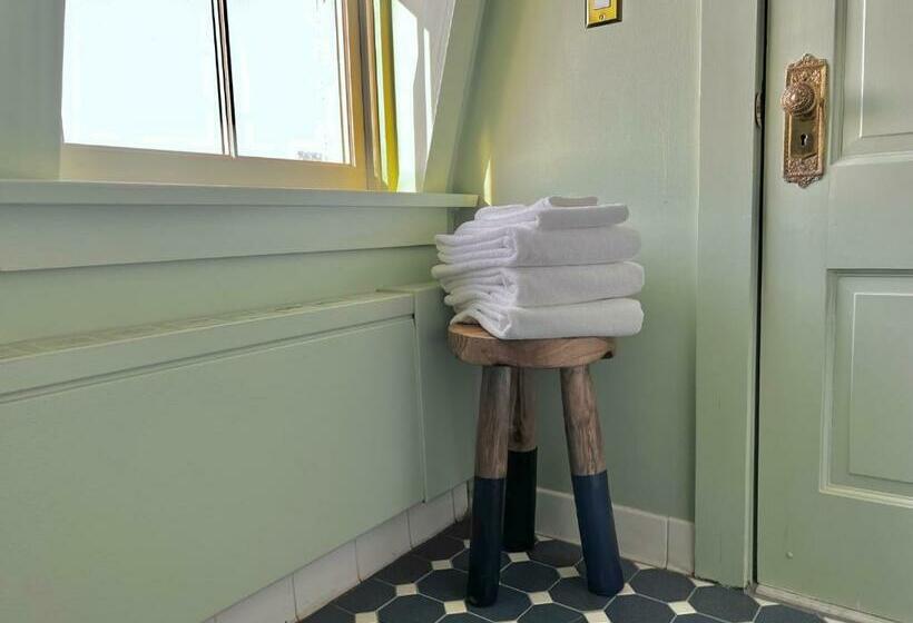 غرفة قياسية, Atlantic Inn