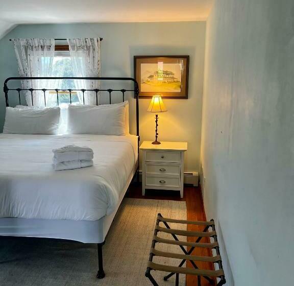 جناح سوبيريور مطل علي البحر, Atlantic Inn