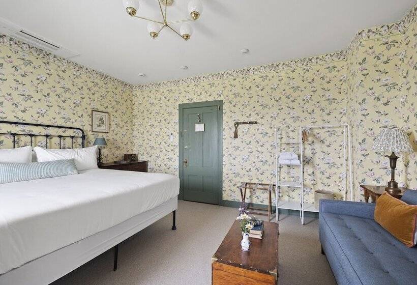 إستوديو قياسى, Atlantic Inn