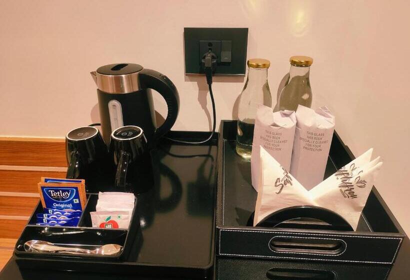 غرفة قياسية, Saffron Wayanad