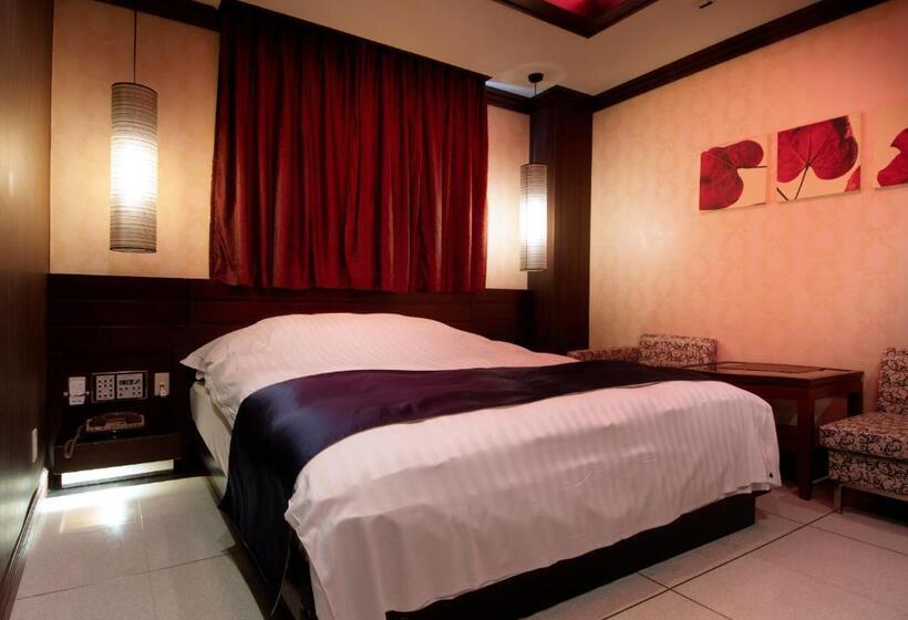 Номер Стандарт, Zero