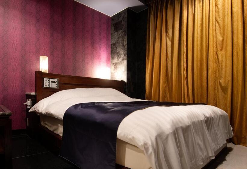 Номер Стандарт, Zero