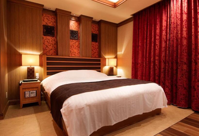 Номер Стандарт, Zero