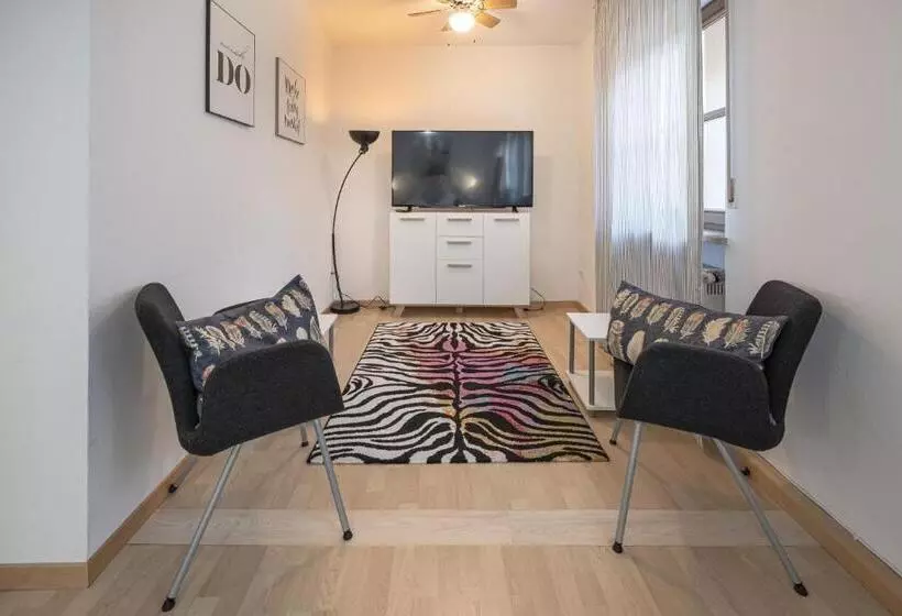 Appartamento 2 Camere da Letto, Am Dom