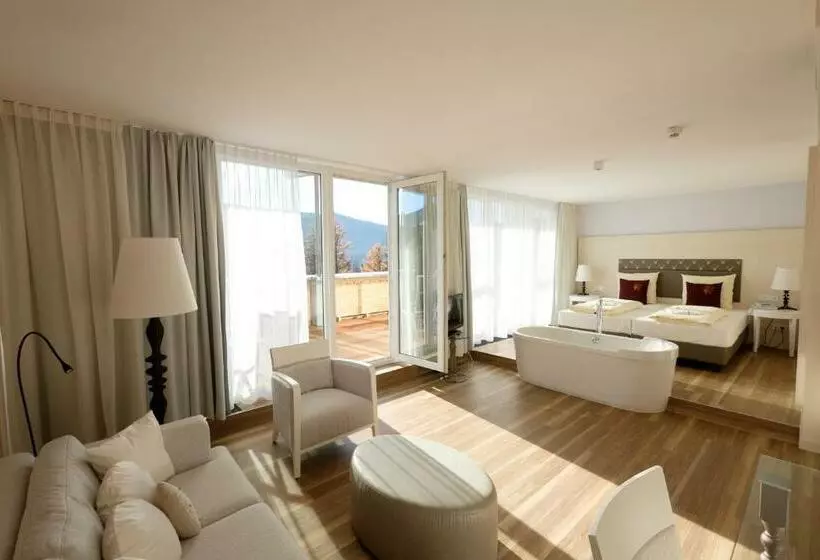 バルコニー付きジュニアスイート, Baren Titisee