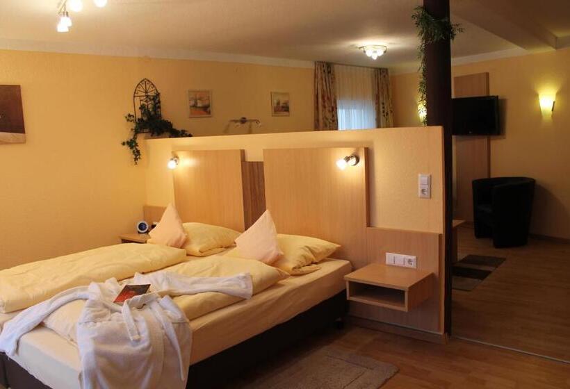 סוויטת ג'וניור, Brigitte