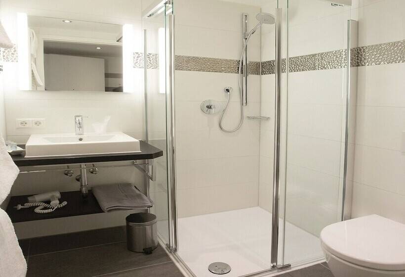 ビジネスルーム, Kronjuwel By Bright