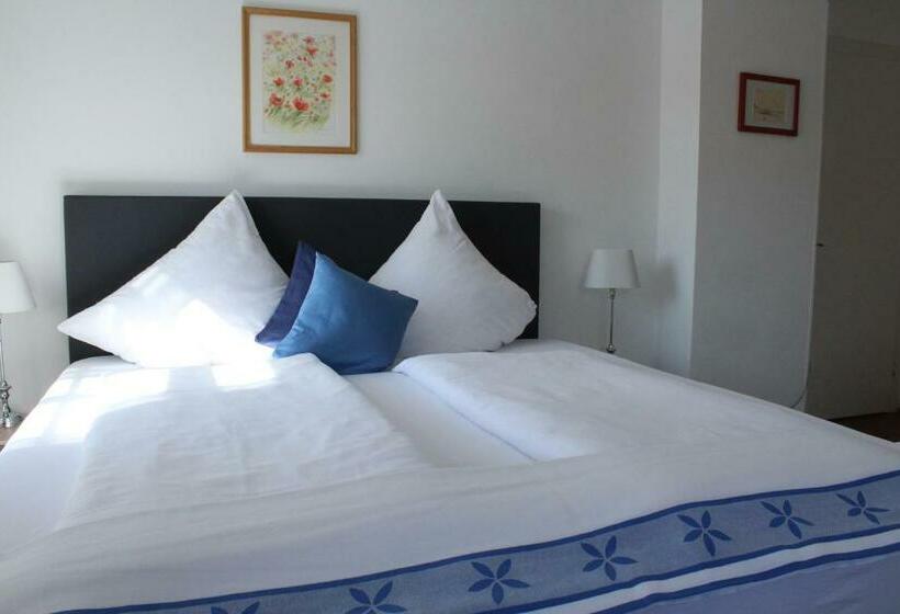 기본룸, Galerie Riesling