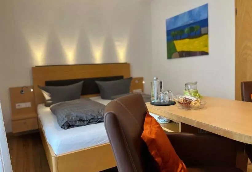 Standard-huone Parveke, Gästehaus Am Bodensee