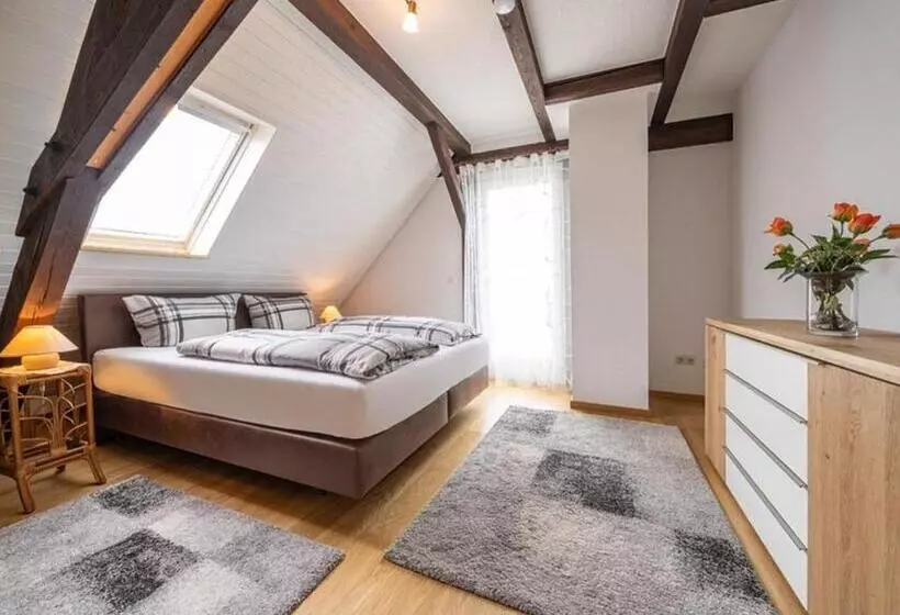 1 Bedroom Apartment Lake View, Gästehaus Am Bodensee