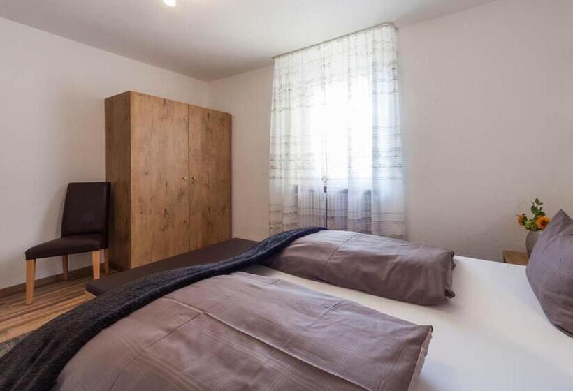 2 Szobás Apartman, Gästehaus Am Bodensee