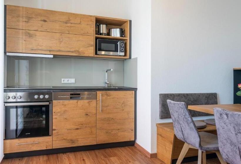 2 Szobás Apartman, Gästehaus Am Bodensee