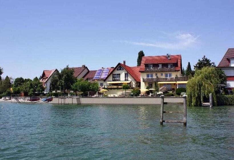 Standard studio with lake view, Gästehaus Am Bodensee
