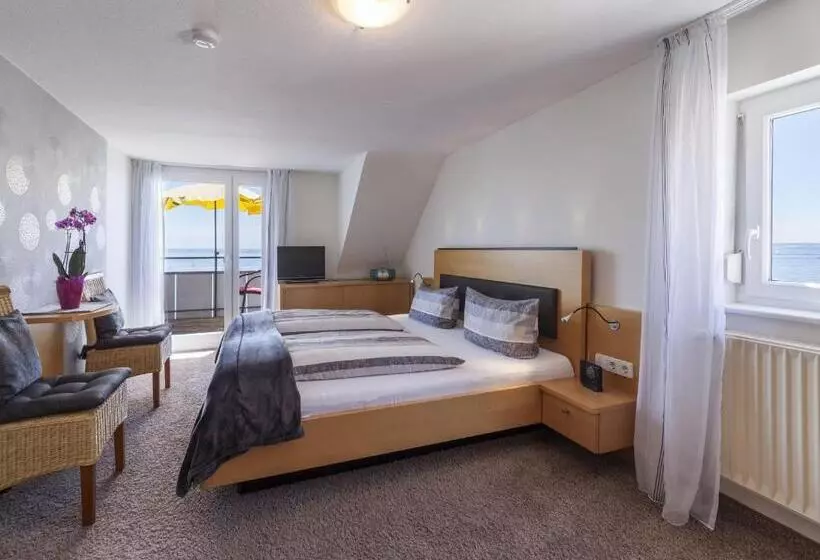 Standard Kolmen Hengen Huone, Gästehaus Am Bodensee