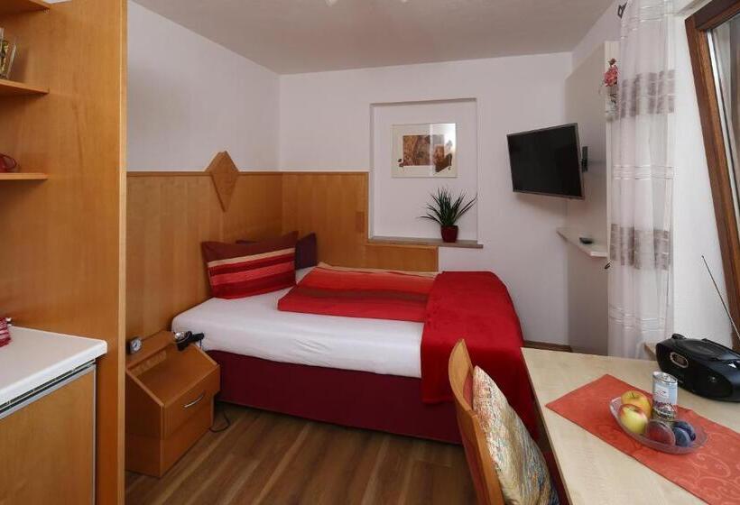 Standard Egyágyas Szoba, Gästehaus Am Bodensee