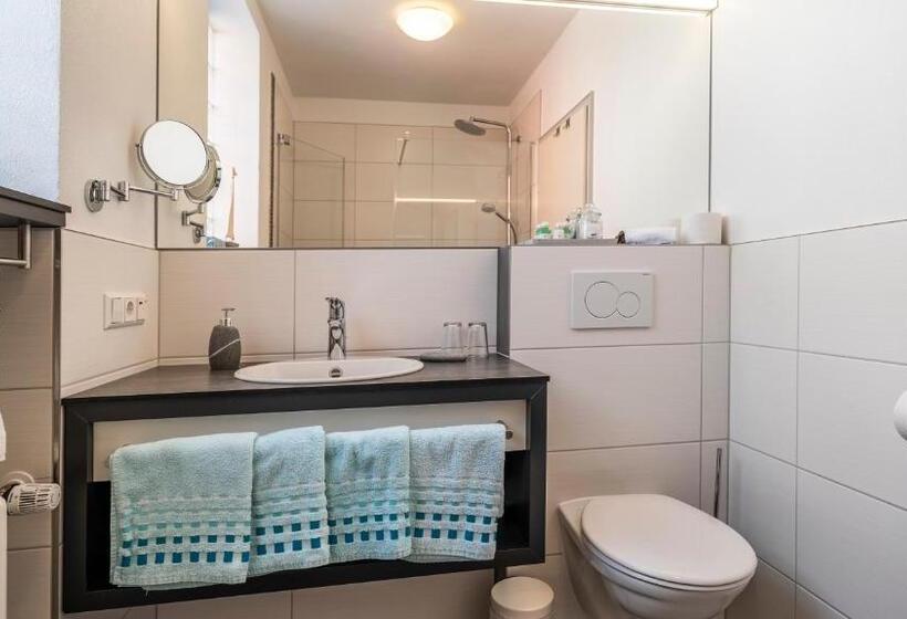 2 Szobás Apartman, Gästehaus Am Bodensee