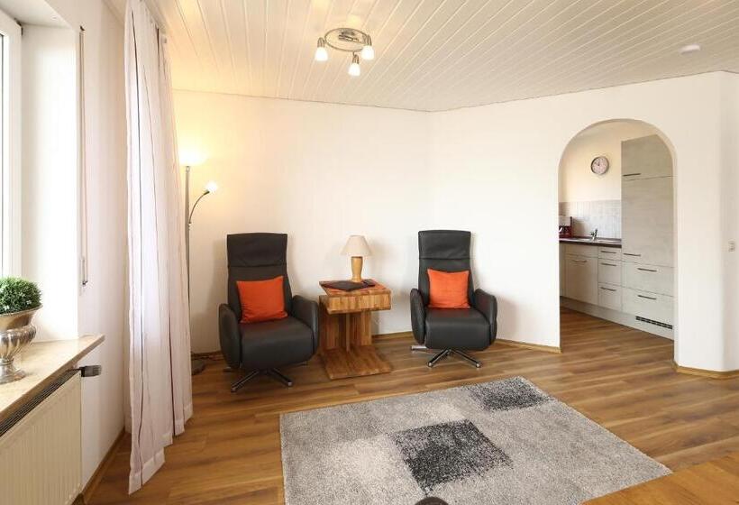 2 Szobás Apartman, Gästehaus Am Bodensee