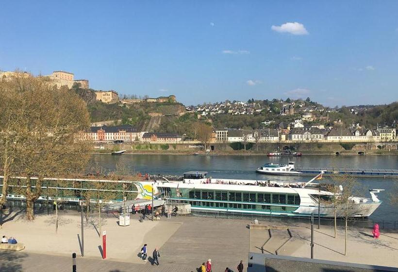 스탠다드 룸 강 전망, Morjan