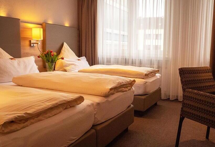 스탠다드 트리플 룸, Morjan